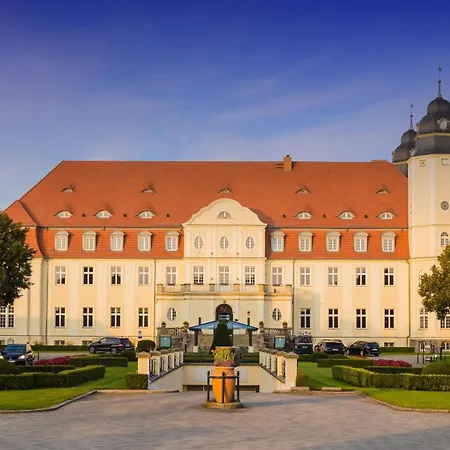 Luxus-ferienhaus Castello Goehren-Lebbin